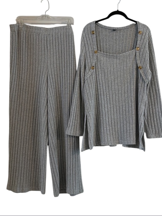 SHEIN Pants - SHEIN Gray Ribbed Wide-Leg Pants & Button-Accent Knit Top Set Size 4XL = 2X/20